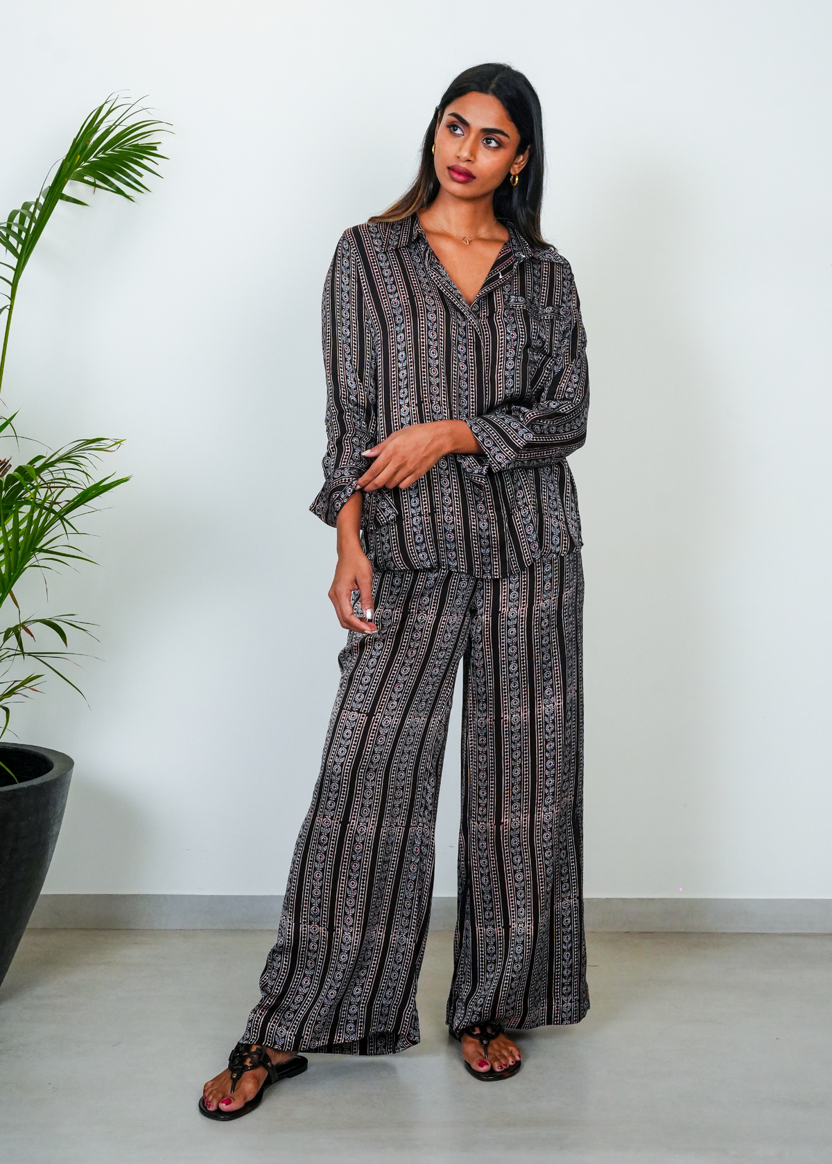 Elaya Coord Set - Black Floral Chains