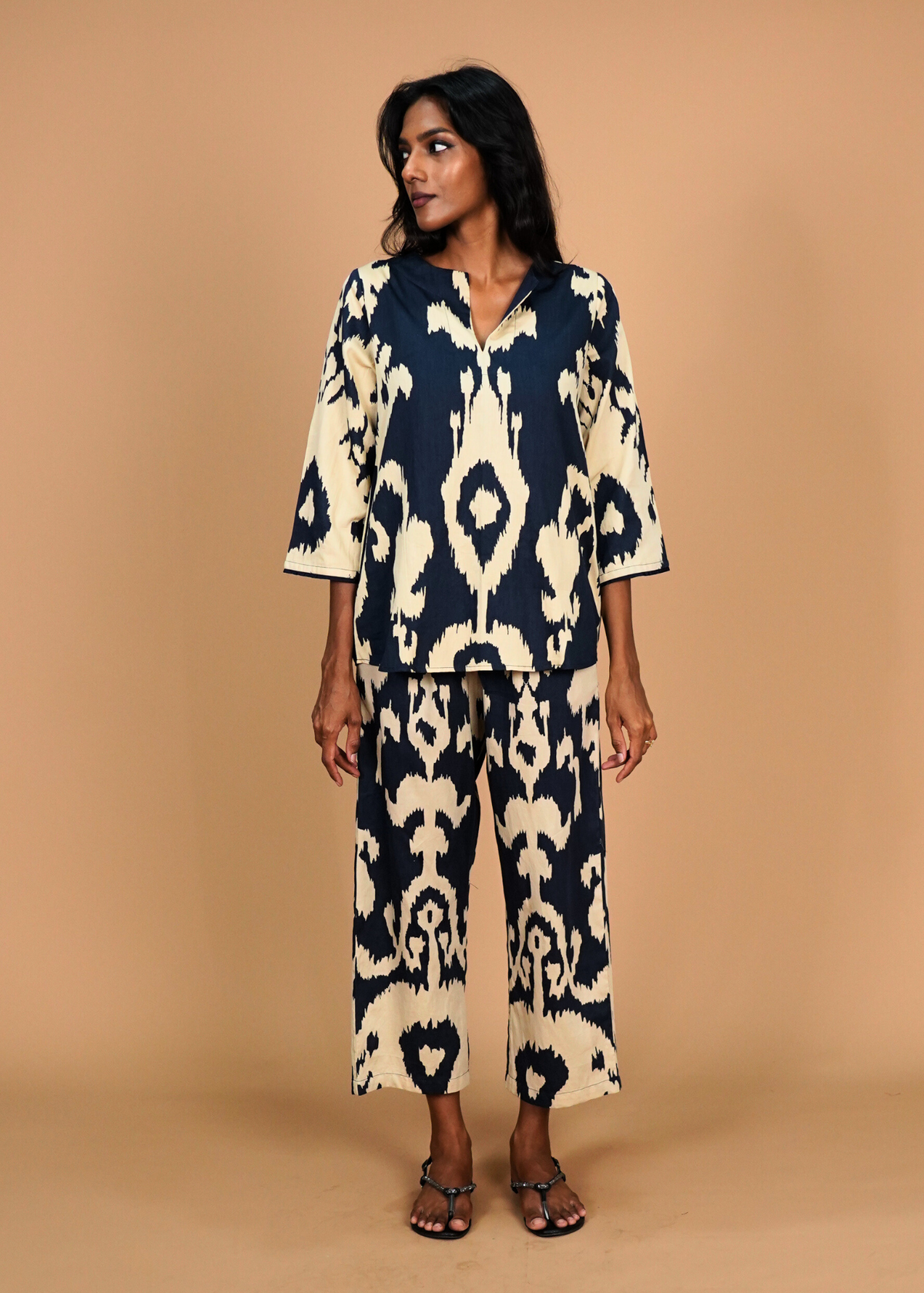 Radha Tunic Set - Navy Chandeliers