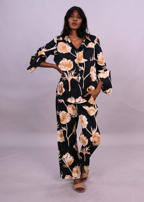 Ela PJ set - BW Anemones