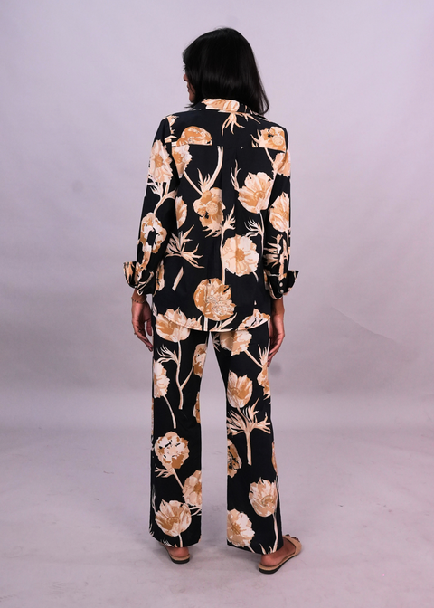 Ela PJ set - BW Anemones